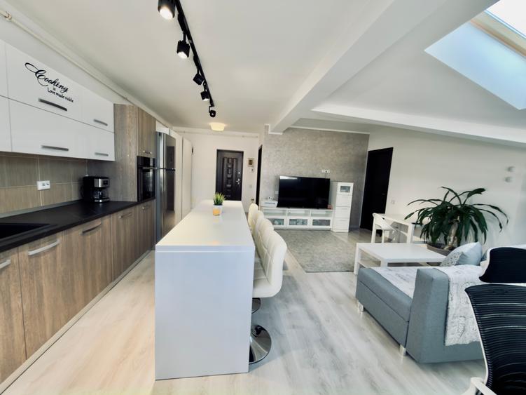 Apartament cu 2 camere de vanzare in Sanpetru la Subcetate cu loc de parcare