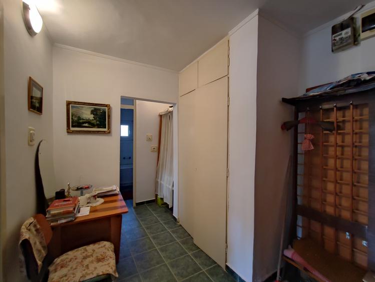 Apartament 2 camere de vanzare in zona Far, comision 0%