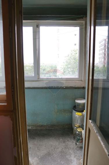 DE VANZARE Apartament 2 camere decomandat Piața Progresul