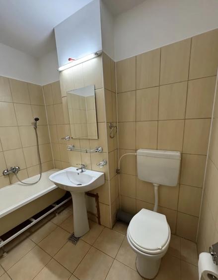Garsoniera Drumul Taberei metrou Valea Ialomiței zona Brâncuși