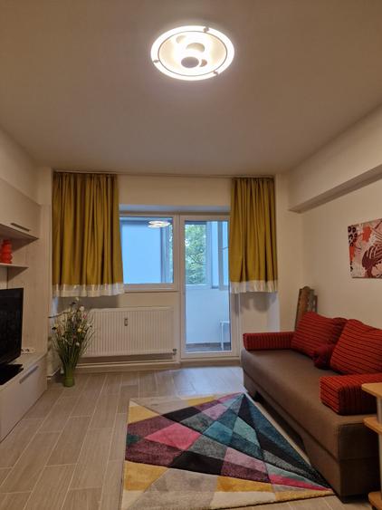 Basarabia - Parc IOR - Apartament 2 camere - Finisaje moderne -totul nou -metrou