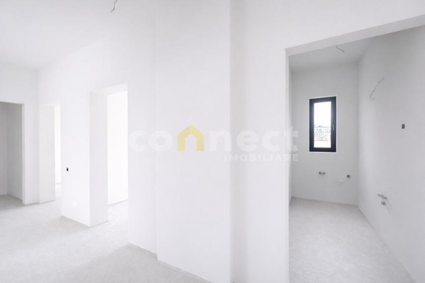 Apartament 3 camere de vanzare ,zona centrala