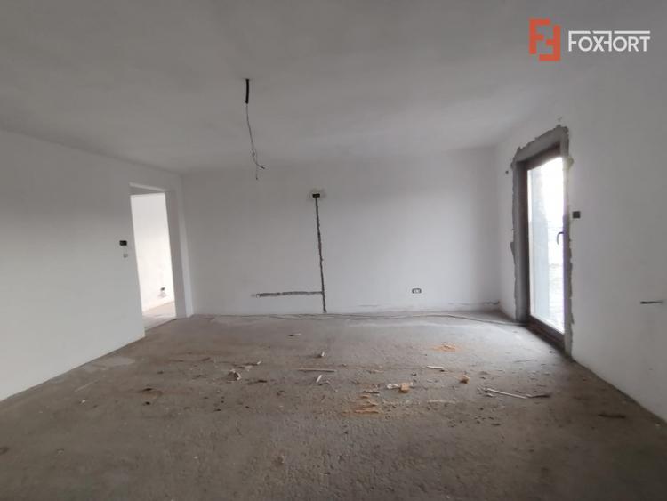 Comision 0% Casa individuala 5 camere cu teren de 747 mp in Sanandrei