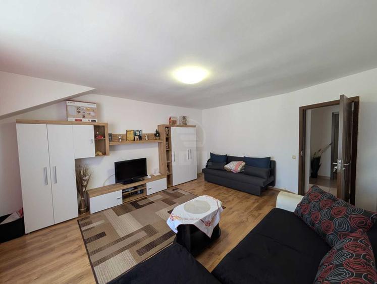 Apartament de 2 camere decomandat, zona Eroilor