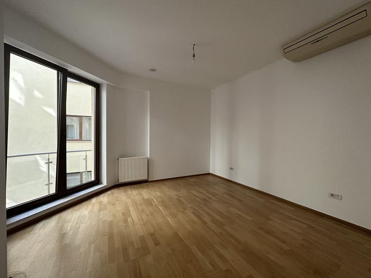 BEST DEAL Satul Francez | Herastrau | 4 camere | Vedere Parc | loc de parcare