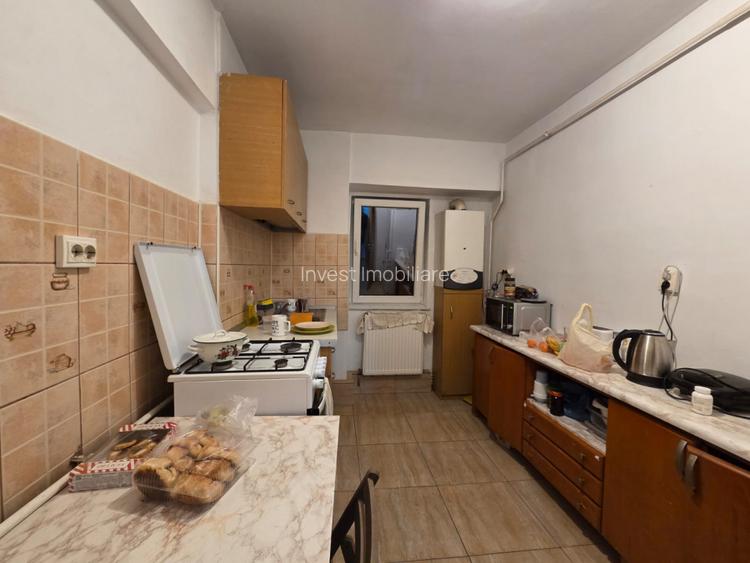Apartament 3 camere-Dacia-Bicaz-etaj 3 - 7