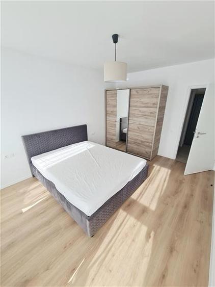 Apartament 2 camere, zona Tractorul-Qualis