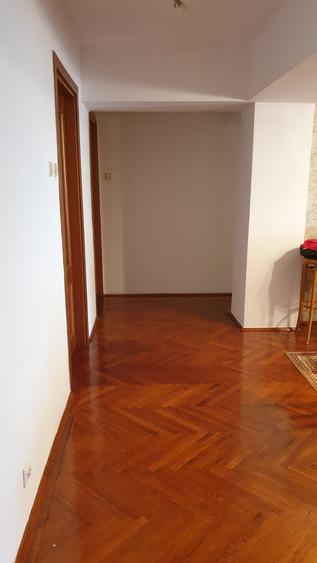 4 Camere in Bucla Drumul Taberei 100 mp Bloc 1982 etaj 7 2x Bai