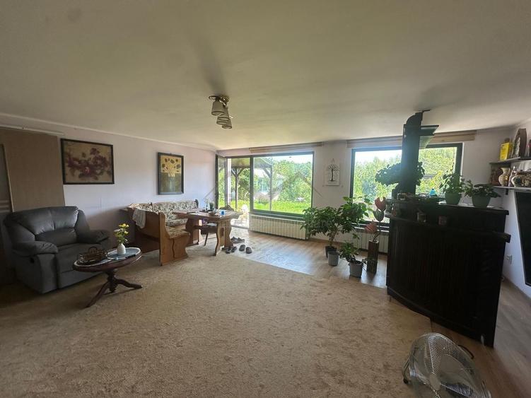 Casa Barnova Pietrarie 1300mp teren si lac privat
