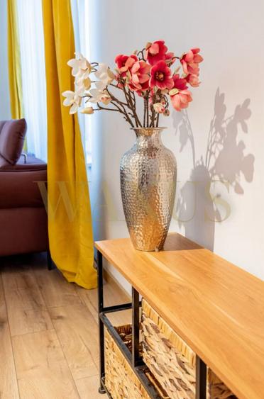 Apartament 3 camere, dressing, 67 mp, etaj intermediar, balcon, garaj, Teilor