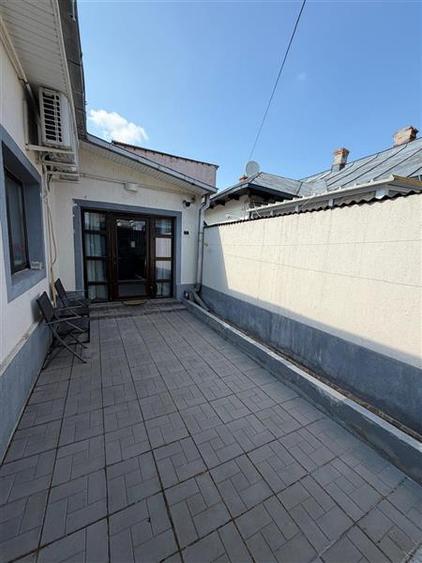 Casa Renovata si Mobilata Complet - Pozitionare Excelenta - Aproape de Delfinari