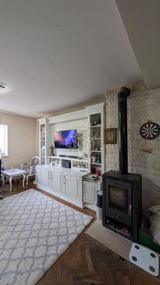 Apartament 3 camere 83 mp-etaj 2-balcon-Zona Centrala