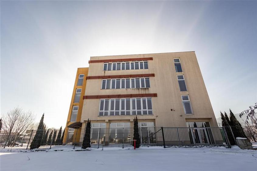 Spatiu comercial nou, acces facil, componenta si dotari apreciabile, Calea Bucur