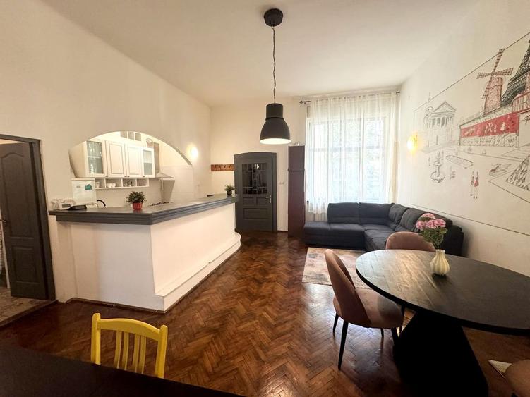 Apartament 2 camere 70 mp parter inalt str Gh Sincai - Central