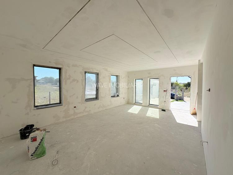 Casa parter, proiect deosebit, Valu lui Traian, la Penny
