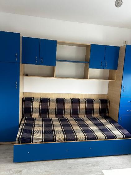 Apartament cu 3 camere, decomandat, mobilat și utilat, zona  Giurgiului