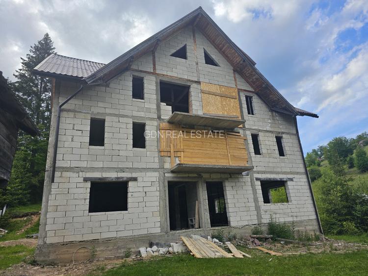 Casă de vacanță + teren intravilan suprafață 2.075mp, Bubești, Arieșeni - 6
