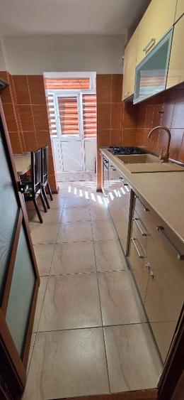Vand apartament 2 camere confort 1 decomandat