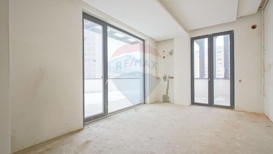 Penthouse de lux cu rooftop și lift privat I Elegant House Brașov