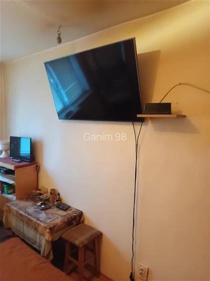 Apartament 2 camere , zona b- dul Independentei , et 1 din 4 , decomandat , 55 m - 6