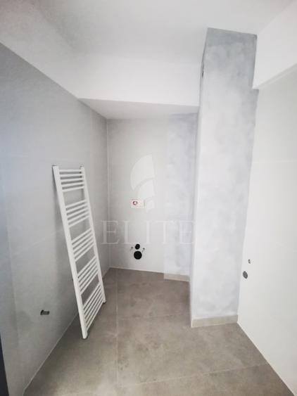Apartament 2 camere în zona FRUNZISULUI