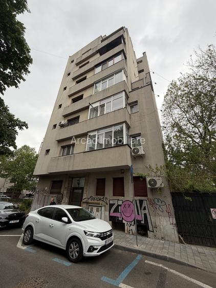 De vanzare apartament 1 camera | Str. Armand Calinescu - 8