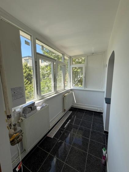 Apartament 3 camere, decomandat - 6