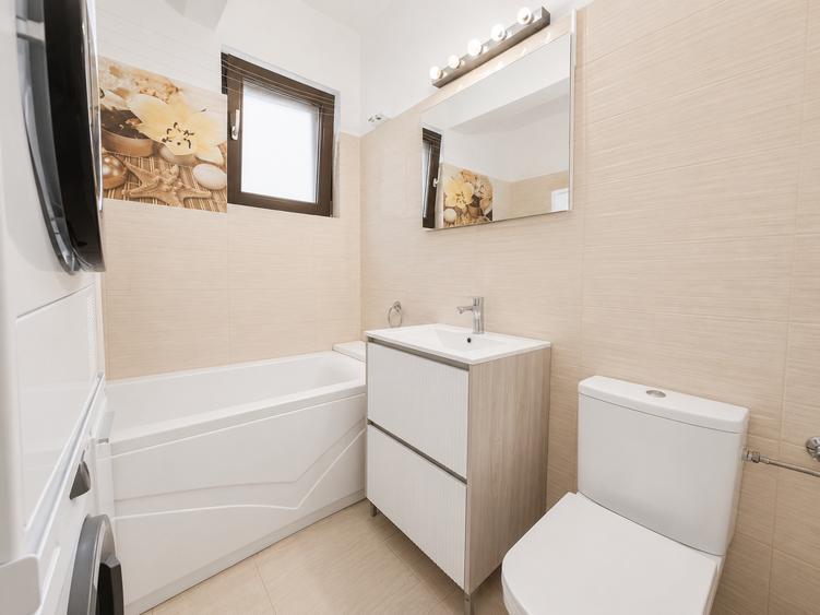 TUR VIRTUAL! 3 camere | CURTE 54mp | 2 LOCURI DE PARCARE | Mobilat & Utilat