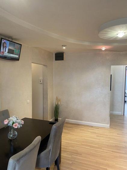 De Închiriat Apartament 3 Camere Decebal, Renovat, Aproape, de Metrou