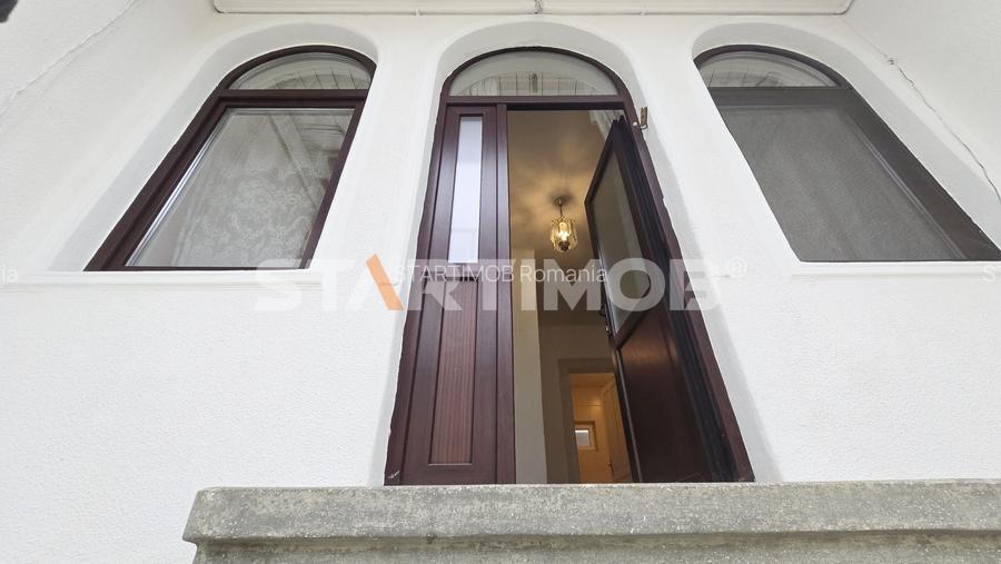 Casa 5 camere cu acces auto RASNOV - 22