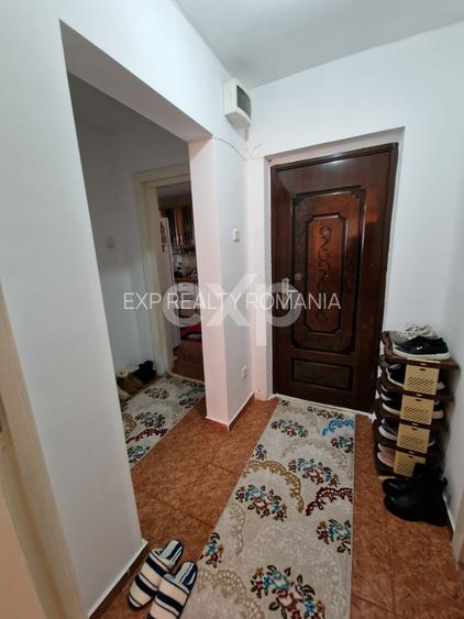 Apartament 2 camere decomandat , Micro 6 - 4