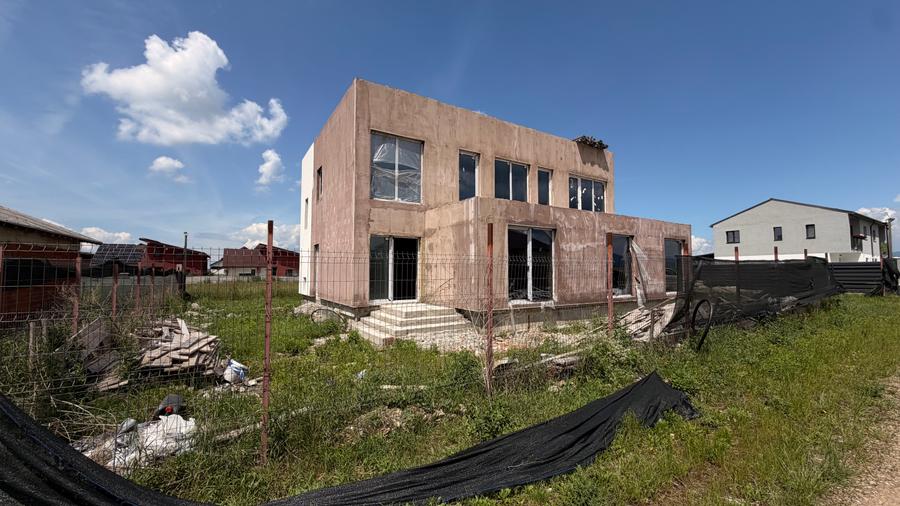 Casă de vanzare individuală modernă D+P+1E | 220 mp utili | Teren 700 mp |