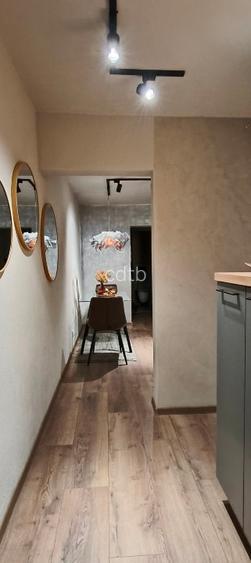 Apartament 3 camere, Calea Romanilor, complet renovat , utilat și mobilat - 10