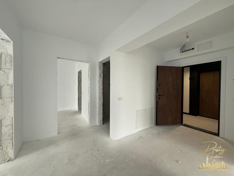 Apartament cu 4 camere nou tip Roma de vanzare, Prima Urbana 3-Oradea