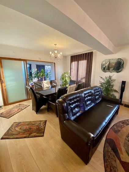 Vanzare Vila sau Casa de vacanta 7 camere Teren 1320mp Breaza