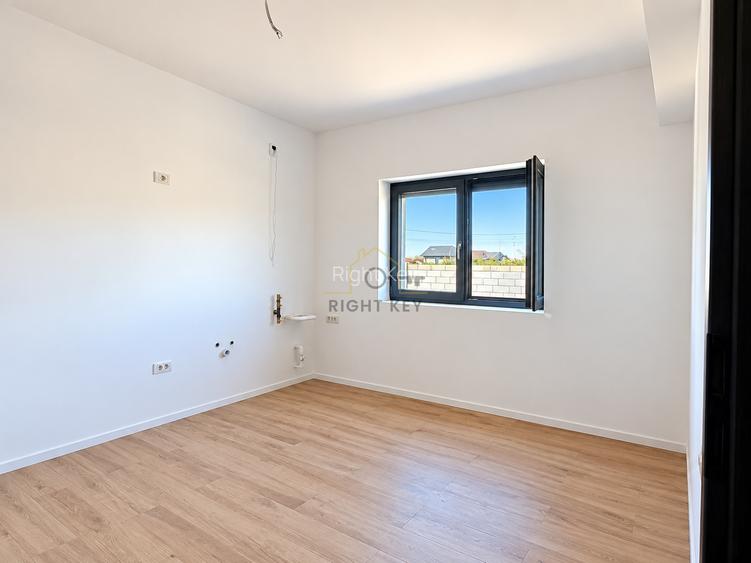 Casa parter + pod mansardabil, 4 cam, 104mpu, 428mpt! Comision 0% - 11