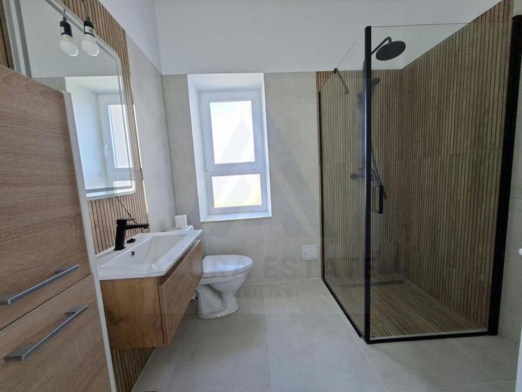 Apartament la casa 110 mp utili etaj 1 pivnita 20 mp zona Trei Stejari
