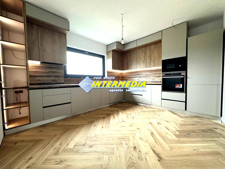 Casa Noua P+1 550 mp teren 3 bai 4 dormitoare Garaj Finisata intern mobila buc - 2