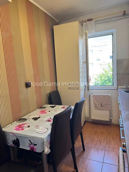 Apartament 2 camere Dacia Rond Zimbru - 7