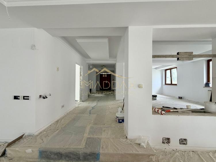 Vila Premium *800mp* // teren *963mp* / garaj cu 6 locuri* // Iancu Nicolae