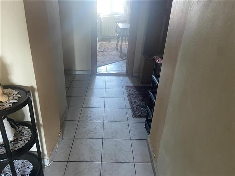 Apartament 3 camere , zona b-dul Brailei - hipermarket Kaufland - 1 Decembrie 19