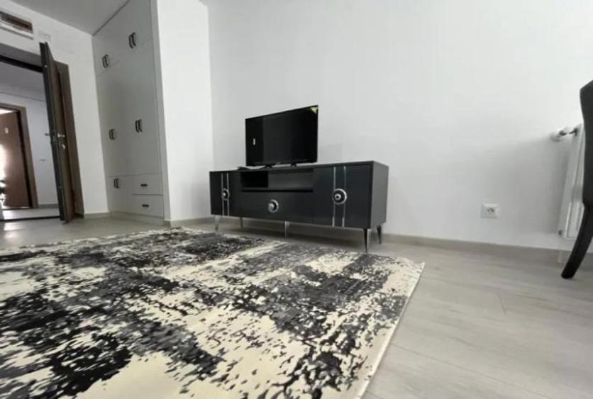 Hils Brauner - Garsoniera ideal investitie +loc de parcare