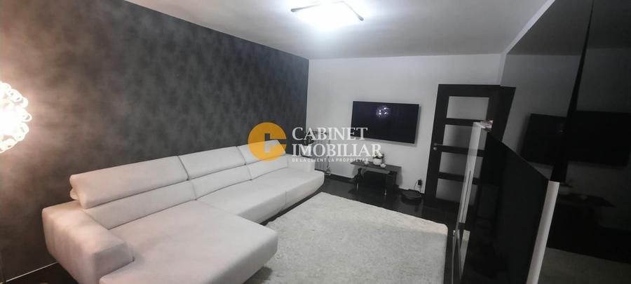 3 Camere Decomandat - Etaj intermediar - 71 mp - Zona Mircea Cel Bătrân