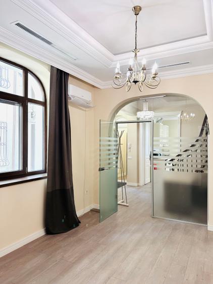 Unirii / Vila Exclusivistă Birouri - Notariat / 8 Birouri si Parcare 5 Locuri