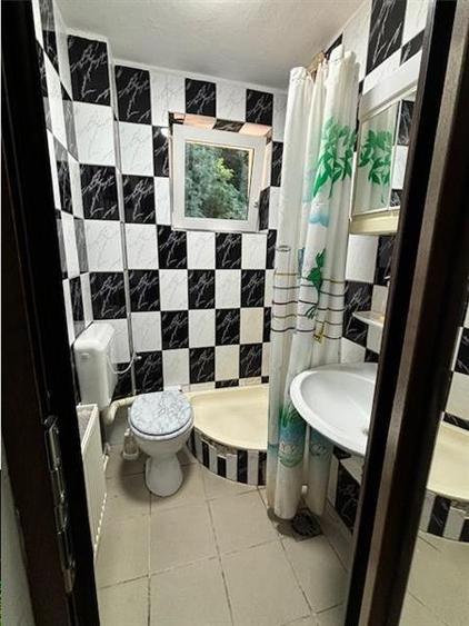 Casa 4 camere, Muncitoresc