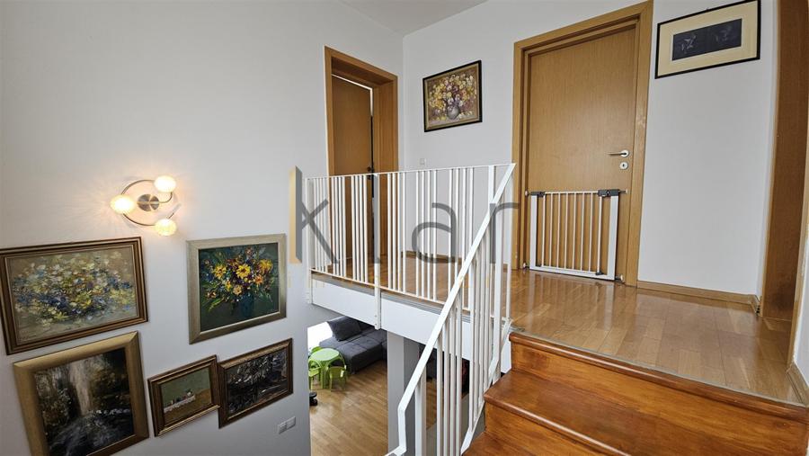 Casa in triplex 3 camere zona Buna Ziua