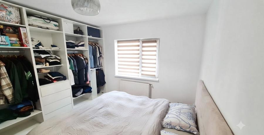 Vand apartament 3 camere decomandat Grivitei renovat cu 2 bai