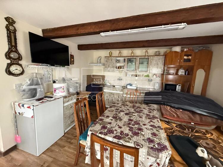 CASA IN MARGINEA | 300.000 EURO | GATA DE MUTARE | - 9