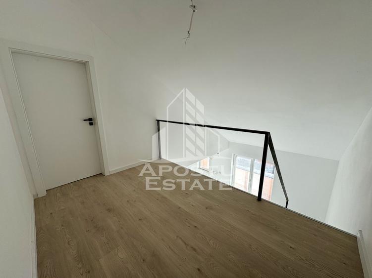 Penthouse cu scara interioara deosebita, 3 camere si 2 bai langa Lidl.