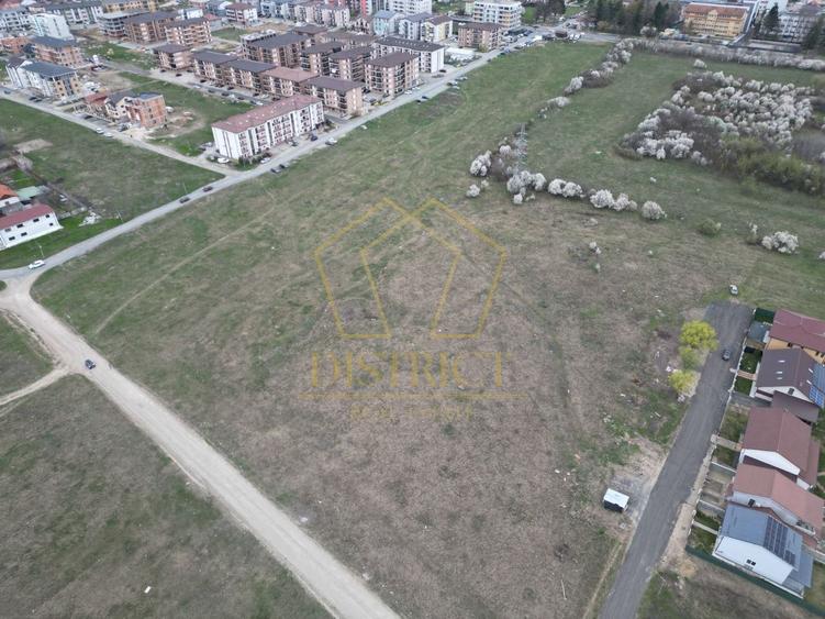 Parcele de teren pentru bloc P+3E+Er | Giroc